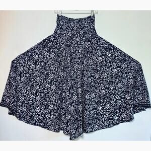 Black White Floral Smocked Wide Leg Palazzo Pants One Size Boho Resort